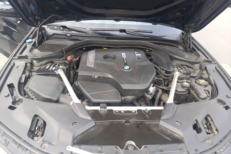 Used BMW 5 Series 2018 Restyled 530Li Leading Edition M Sport Package Engine Bay