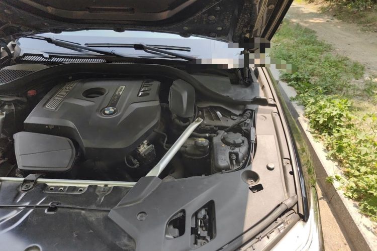 Used BMW 5 Series 2018 525Li M Sport Package Engine Bay Left