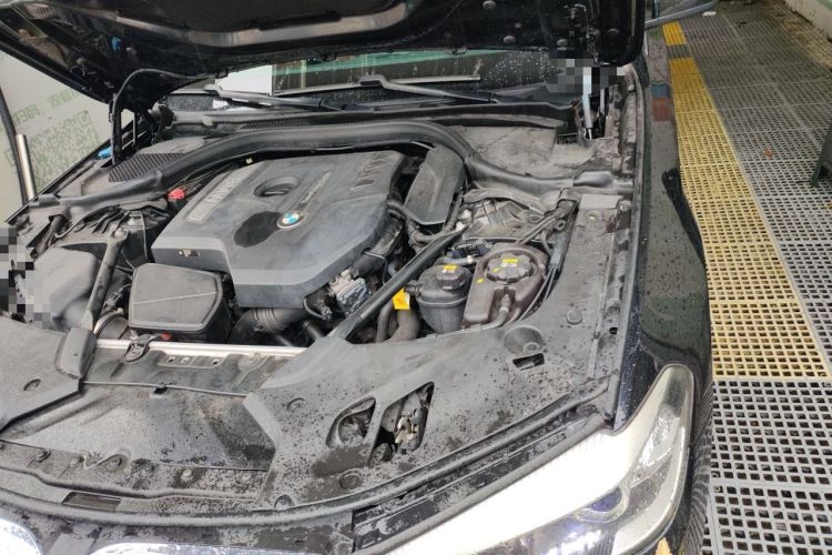 Used BMW 5 Series 2018 528Li Launch Special Edition Engine Bay Left