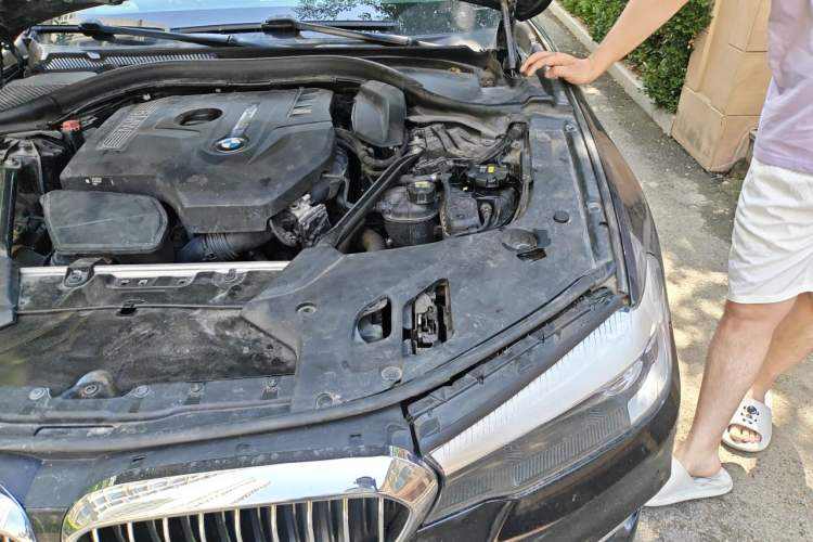 Used BMW 5 Series 2018 528Li Launch Special Edition Engine Bay Left