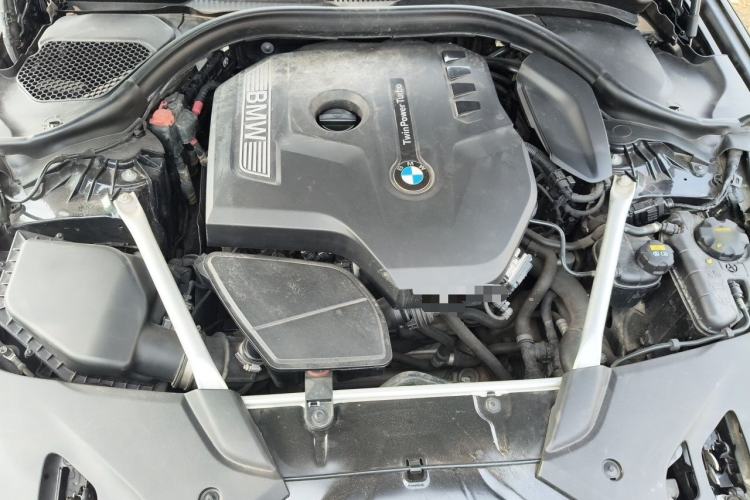 Used BMW 5 Series 2018 530i M Sport Package Engine Bay