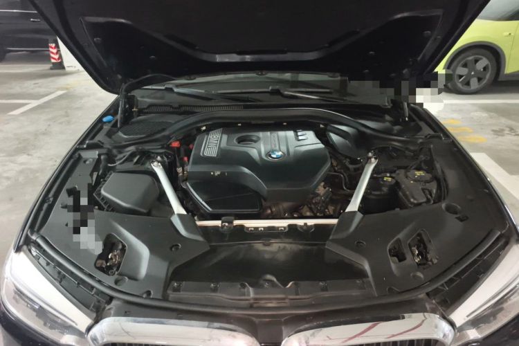 Used BMW 5 Series 2018 525Li M Sport Package Engine Bay