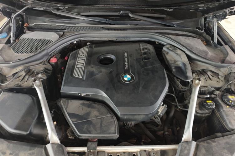 Used BMW 5 Series 2018 Restyled 530Li Leading Edition M Sport Package Engine Bay