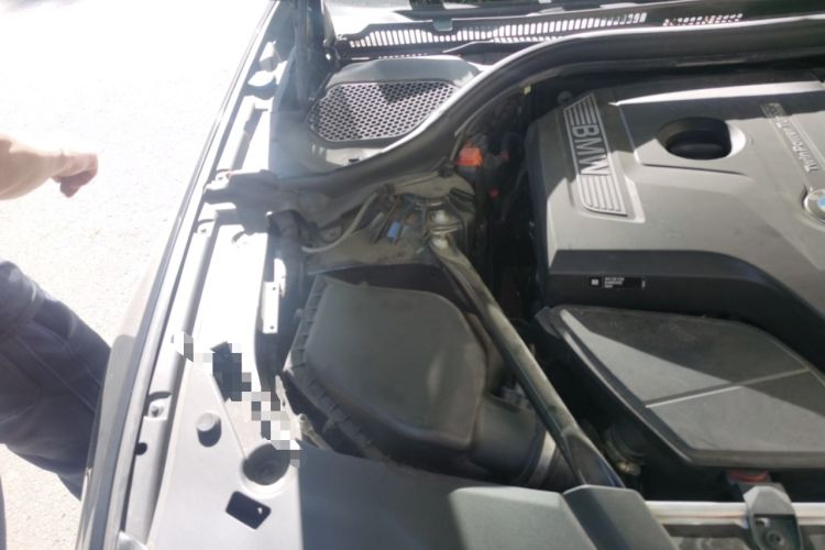 Used BMW 5 Series 2018 530Li Luxury Edition M Sport Package Engine Bay Right