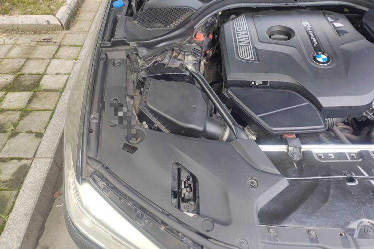 Used BMW 5 Series 2018 530Li Luxury Edition M Sport Package Engine Bay Right