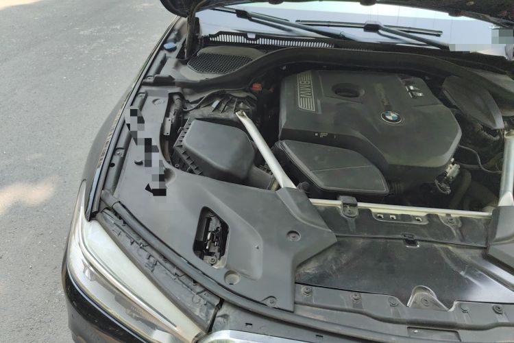 Used BMW 5 Series 2018 525Li M Sport Package Engine Bay Right