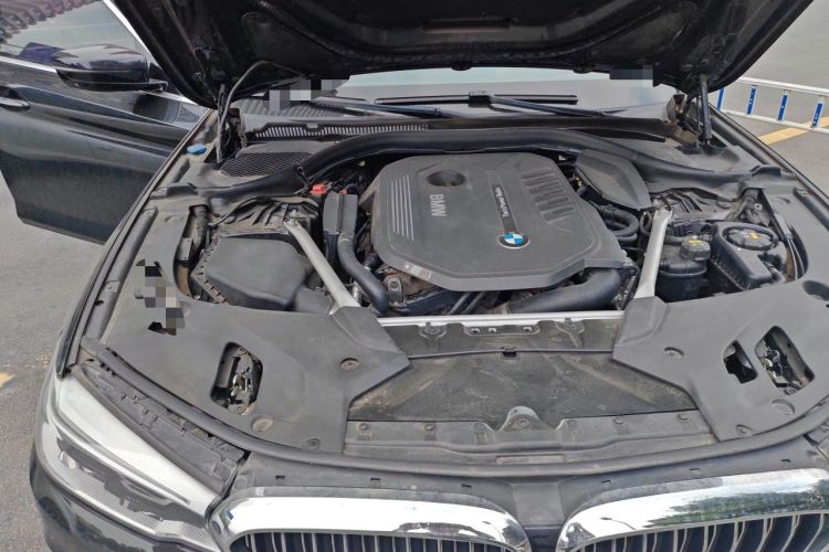 Used BMW 5 Series 2018 Revised 540Li Executive Edition Engine Bay Right