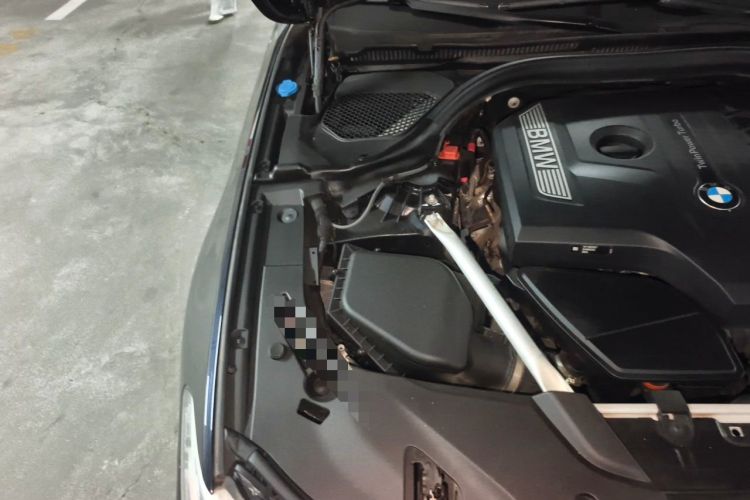 Used BMW 5 Series 2018 525Li M Sport Package Engine Bay Right