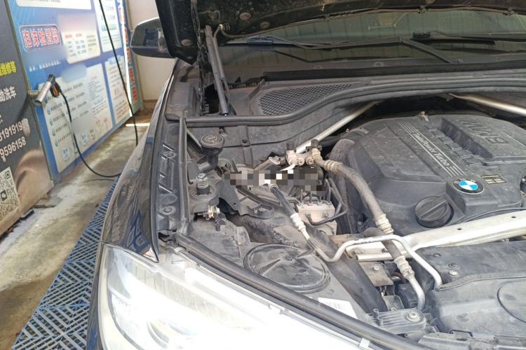 Used BMW 5 Series  Engine Bay Right