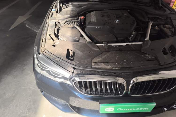 Used BMW 5 Series 2018 530Li Leading Model M Sport Package Engine Bay Right