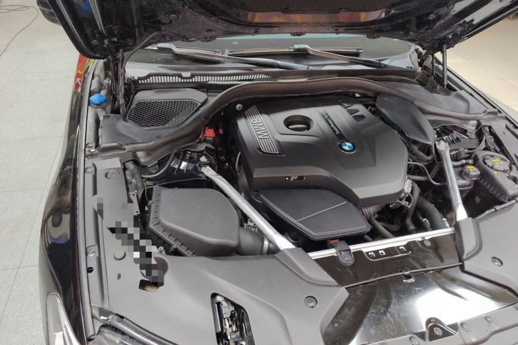 Used BMW 5 Series 2018 Restyled 530Li Luxury Edition M Sport Package Engine Bay Right