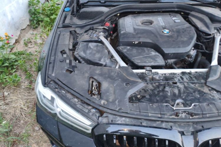 Used BMW 5 Series 2018 525Li M Sport Package Engine Bay Right