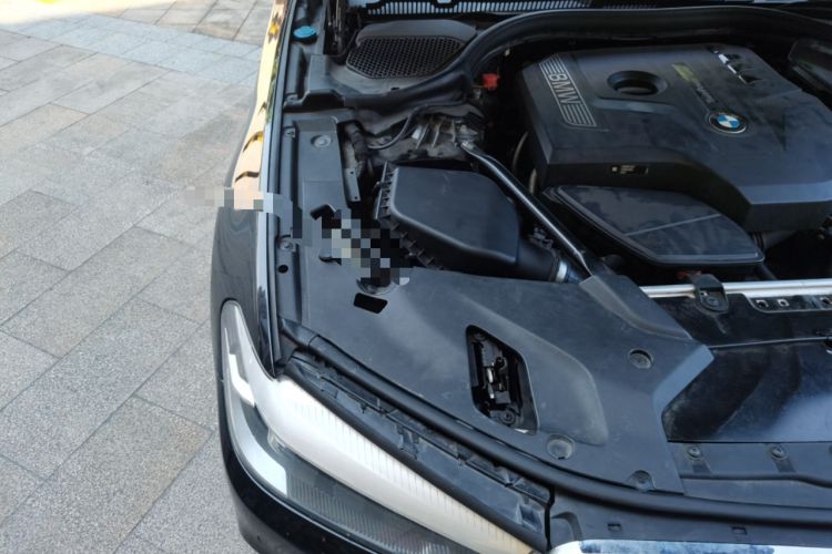 Used BMW 5 Series 2018 528Li Launch Special Edition Engine Bay Right
