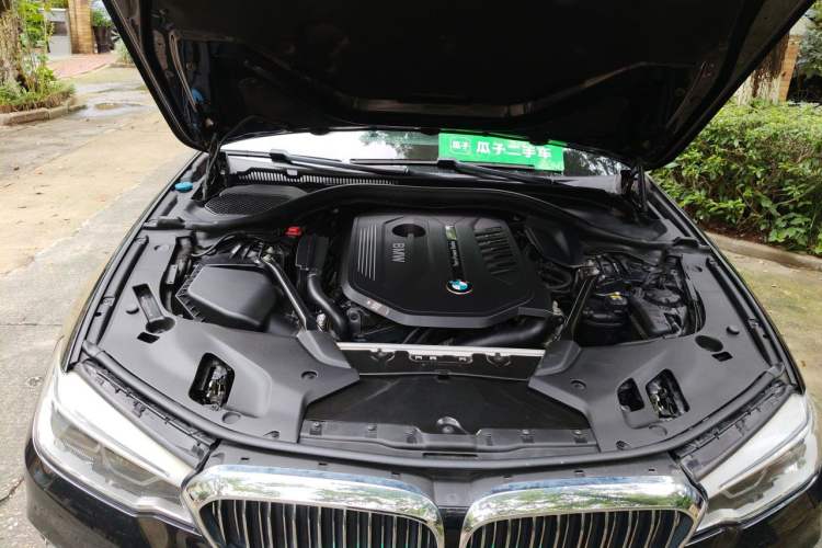 Used BMW 5 Series 2018 Revised 540Li Executive Edition Engine Bay
