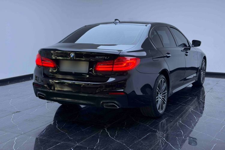Used BMW 5 Series 2018 Facelifted 530Li xDrive M Sport Package Exterior 1