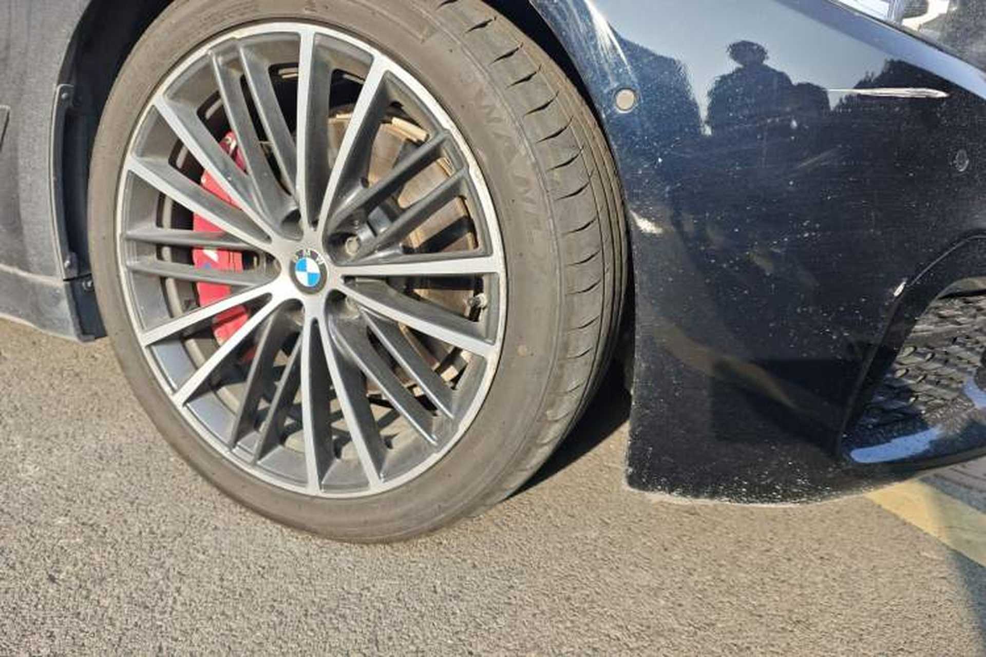 Used BMW 5 Series 2018 Restyled 530Li Luxury Edition M Sport Package Exterior 1
