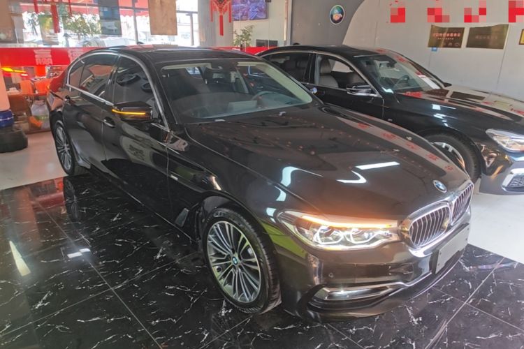 Used BMW 5 Series 2018 Facelifted 530Li Luxury Edition Premium Package Exterior 1