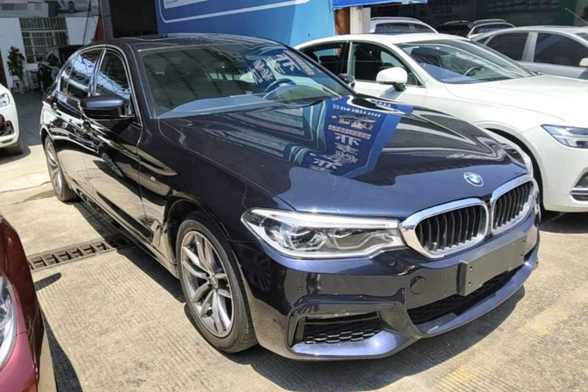 Used BMW 5 Series 2018 525Li M Sport Package Exterior 1
