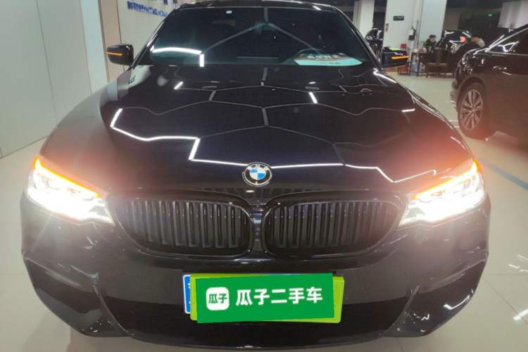 Used BMW 5 Series 2018 Restyled 530Li Leading Edition M Sport Package Exterior 1