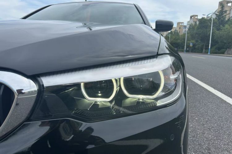 Used BMW 5 Series 2018 525Li M Sport Package Exterior 1