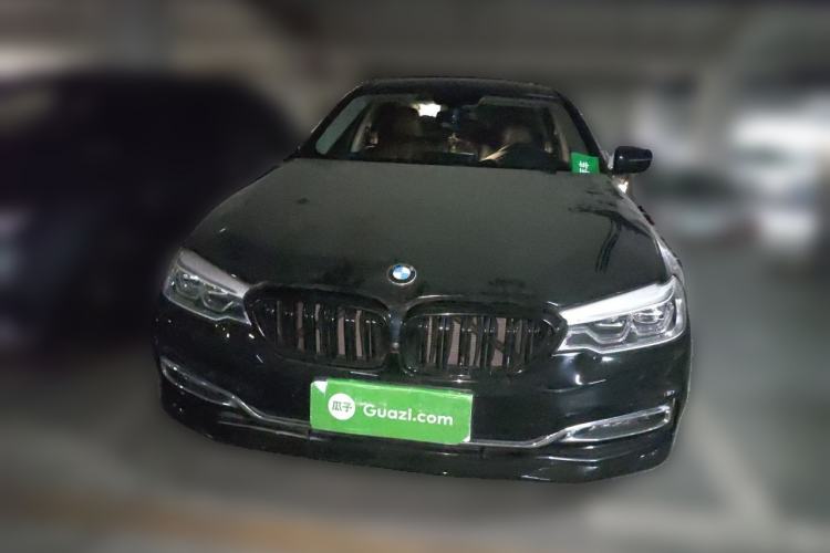 Used BMW 5 Series 2018 Facelifted 530Li Luxury Edition Premium Package Exterior 1