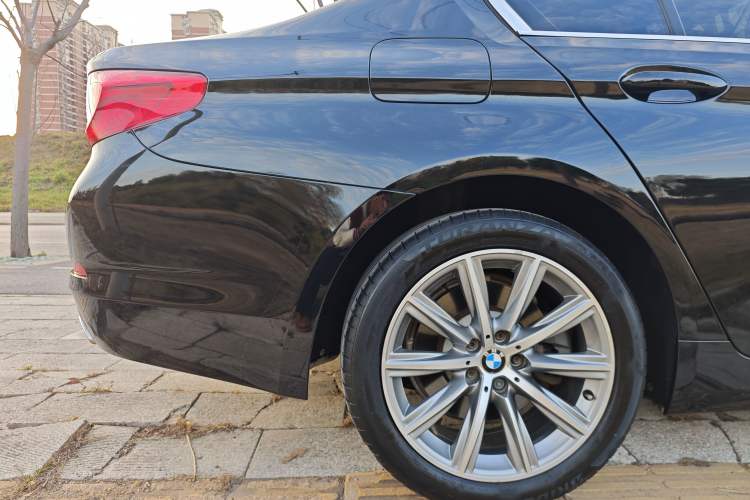 Used BMW 5 Series 2018 528Li Launch Special Edition Exterior 11
