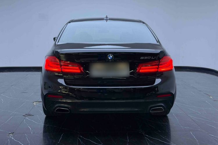 Used BMW 5 Series 2018 Facelifted 530Li xDrive M Sport Package Exterior 2