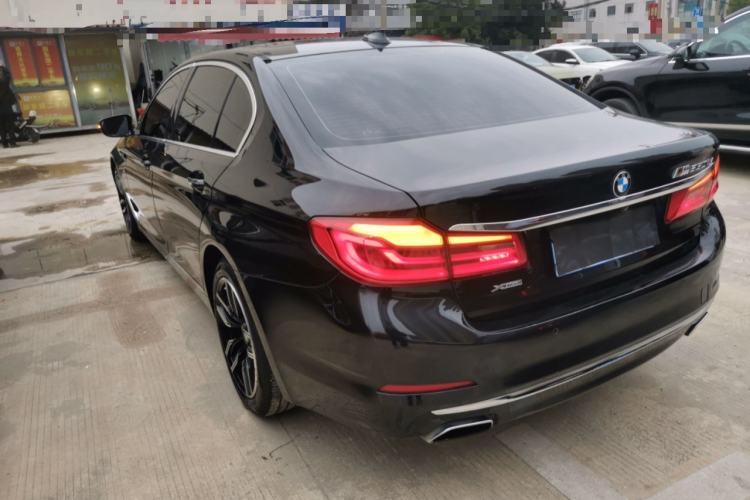 Used BMW 5 Series 2018 530Li Leading Edition Luxury Package Exterior 2