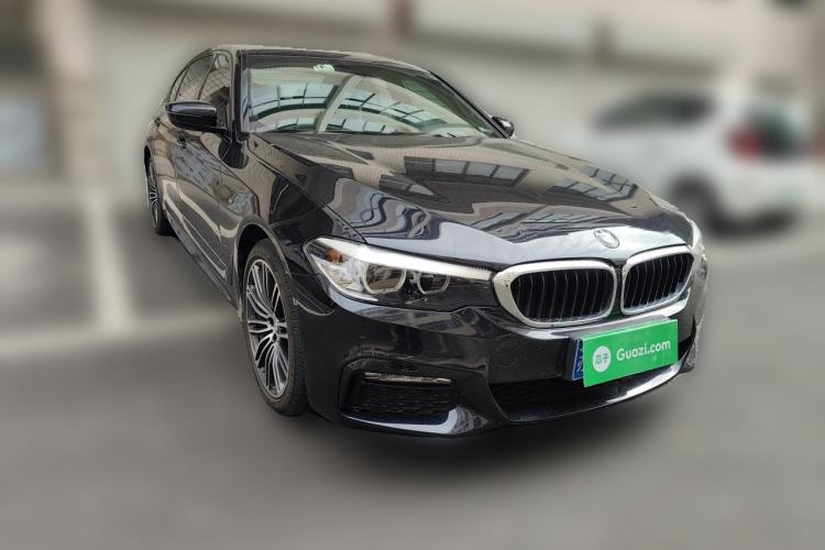 Used BMW 5 Series 2018 530Li Leading Model M Sport Package Exterior 2