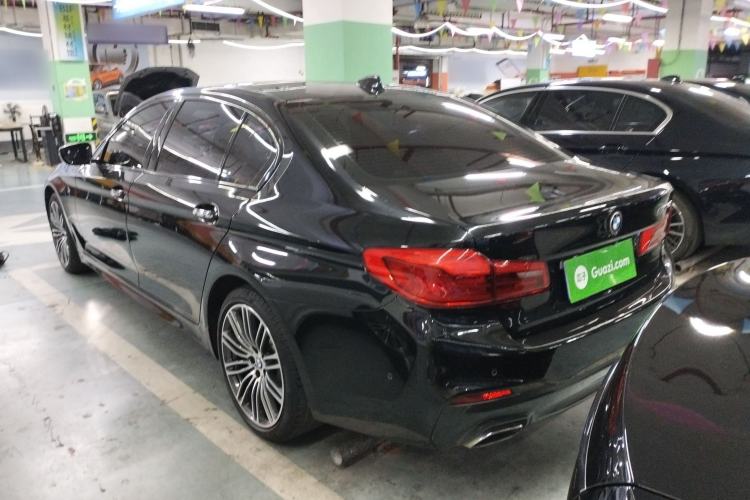 Used BMW 5 Series 2018 Restyled 530Li Leading Edition M Sport Package Exterior 2