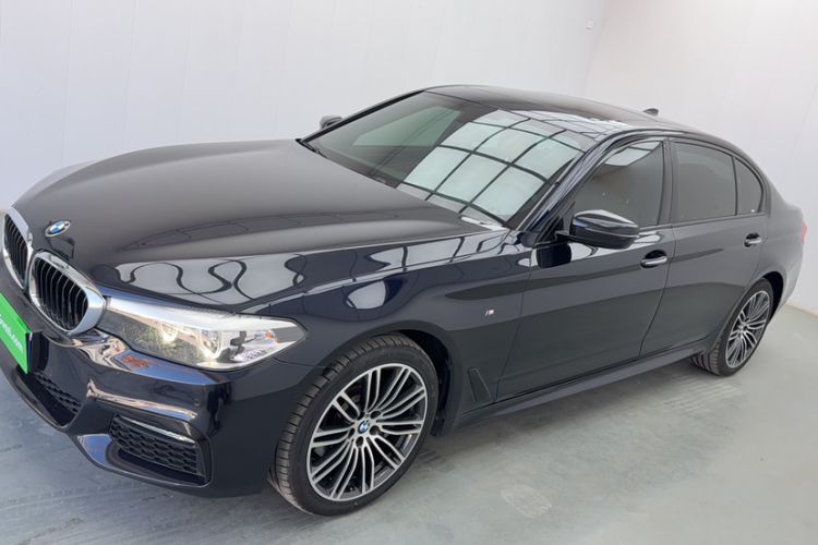 Used BMW 5 Series 2018 Restyled 530Li Leading Edition M Sport Package Exterior 2
