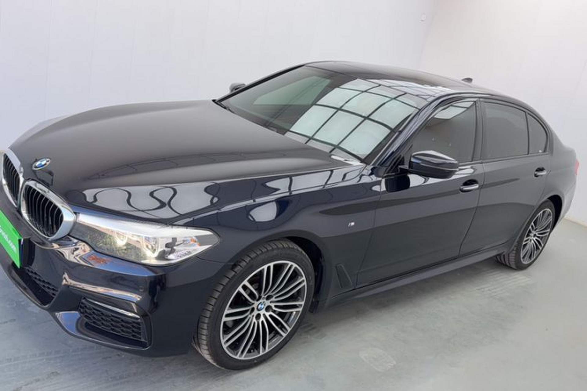 Used BMW 5 Series 2018 Restyled 530Li Leading Edition M Sport Package Exterior 2