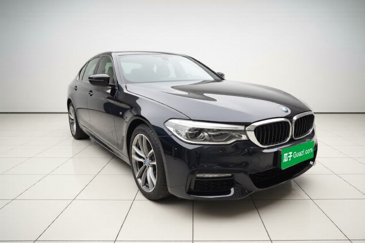 Used BMW 5 Series 2018 525Li M Sport Package Exterior 2