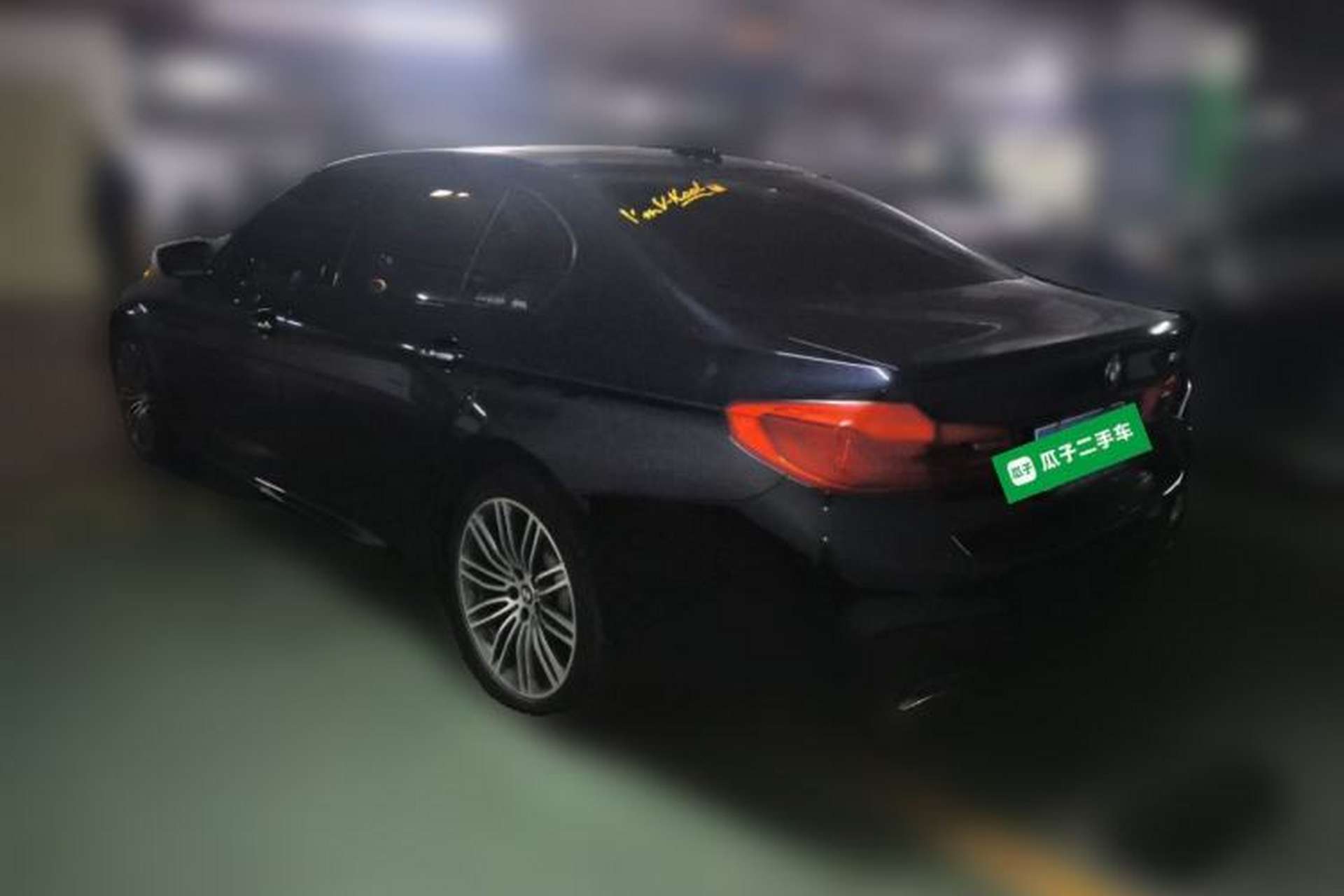 Used BMW 5 Series 2018 Restyled 530Li Luxury Edition M Sport Package Exterior 3