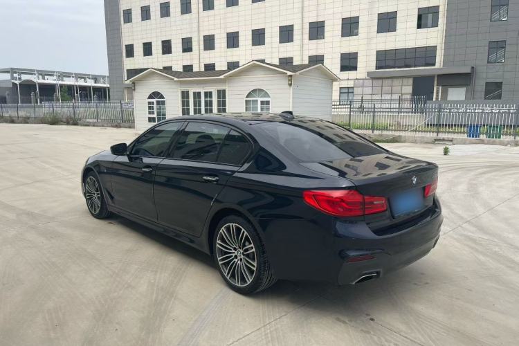 Used BMW 5 Series 2018 Restyled 530Li Leading Edition M Sport Package Exterior 3