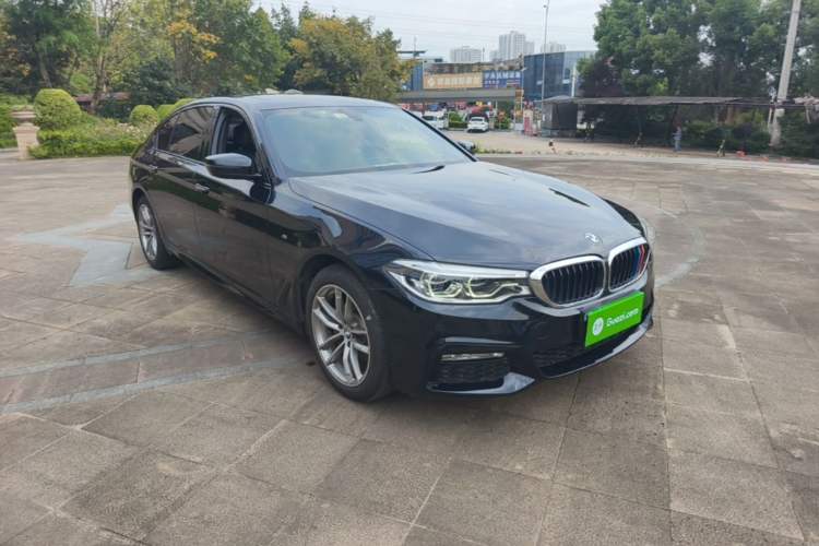 Used BMW 5 Series 2018 525Li M Sport Package Exterior 3