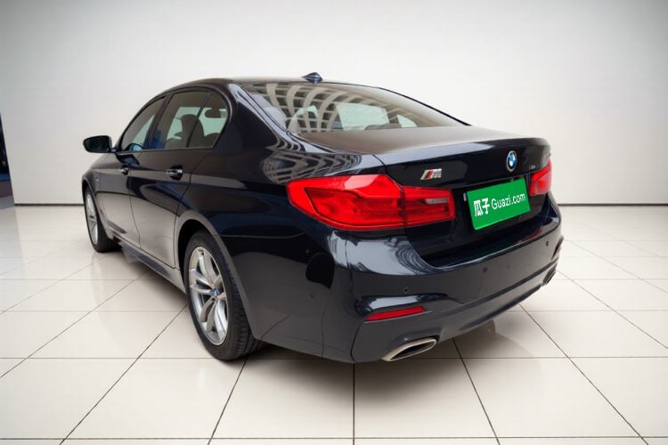 Used BMW 5 Series 2018 525Li M Sport Package Exterior 3