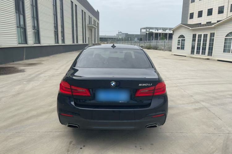 Used BMW 5 Series 2018 Restyled 530Li Leading Edition M Sport Package Exterior 4