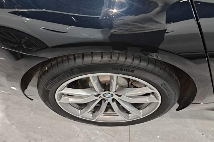 Used BMW 5 Series 2018 525Li M Sport Package Exterior 4