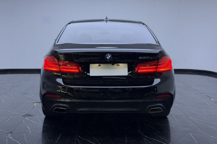 Used BMW 5 Series 2018 Facelifted 530Li xDrive M Sport Package Exterior 4