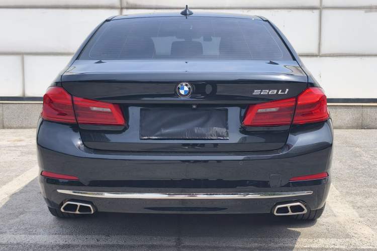 Used BMW 5 Series 2018 528Li Launch Special Edition Exterior 4