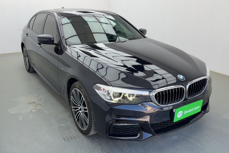 Used BMW 5 Series 2018 Restyled 530Li Leading Edition M Sport Package Exterior 4