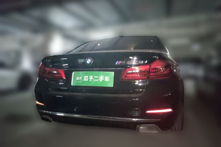 Used BMW 5 Series 2018 Facelifted 530Li Luxury Edition Premium Package Exterior 4