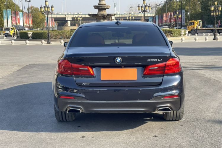 Used BMW 5 Series 2018 Facelifted 530Li xDrive M Sport Package Exterior 4