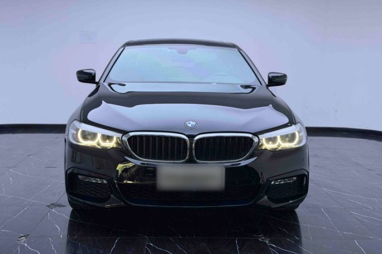 Used BMW 5 Series 2018 Facelifted 530Li xDrive M Sport Package Exterior 5
