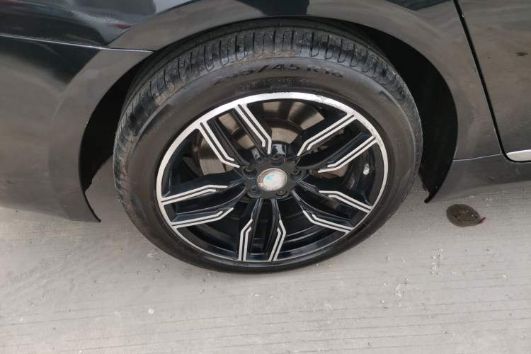 Used BMW 5 Series 2018 530Li Leading Edition Luxury Package Exterior 5