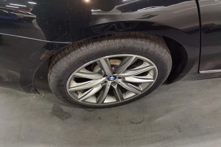 Used BMW 5 Series 2018 528Li Launch Special Edition Exterior 5