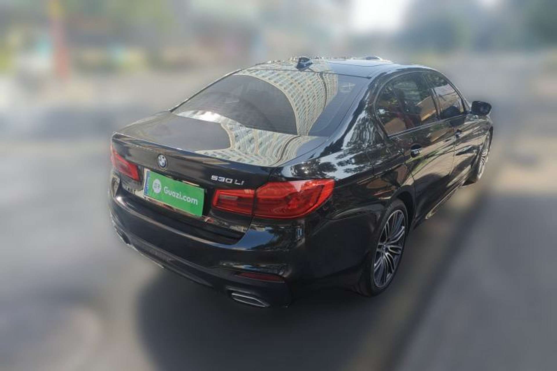 Used BMW 5 Series 2018 Restyled 530Li Luxury Edition M Sport Package Exterior 5