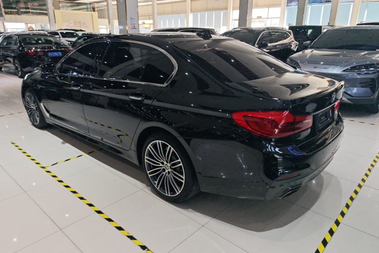 Used BMW 5 Series 2018 Restyled 530Li Leading Edition M Sport Package Exterior 5