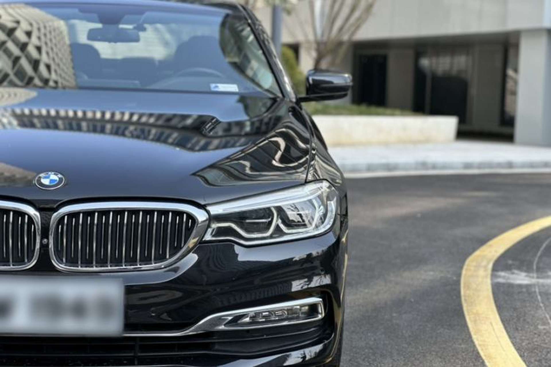 Used BMW 5 Series 2018 Facelifted 530Li Luxury Edition Premium Package Exterior 6